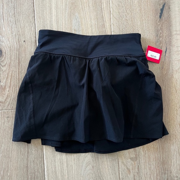 Spanx Get Moving Skort - Tennis Golf Athleisure - SIze Small - NWT - Picture 5 of 8